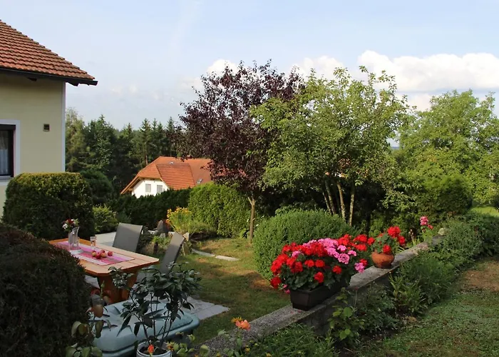 Sonnenhang * Esternberg