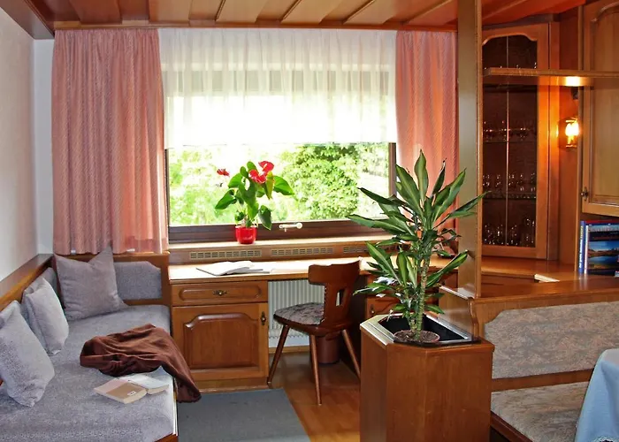 Sonnenhang * Esternberg